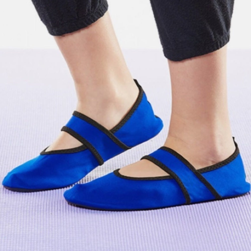 Nufoot Futsole Womens Sz XL Shoes Royal Blue With Drawstring Bag NEW